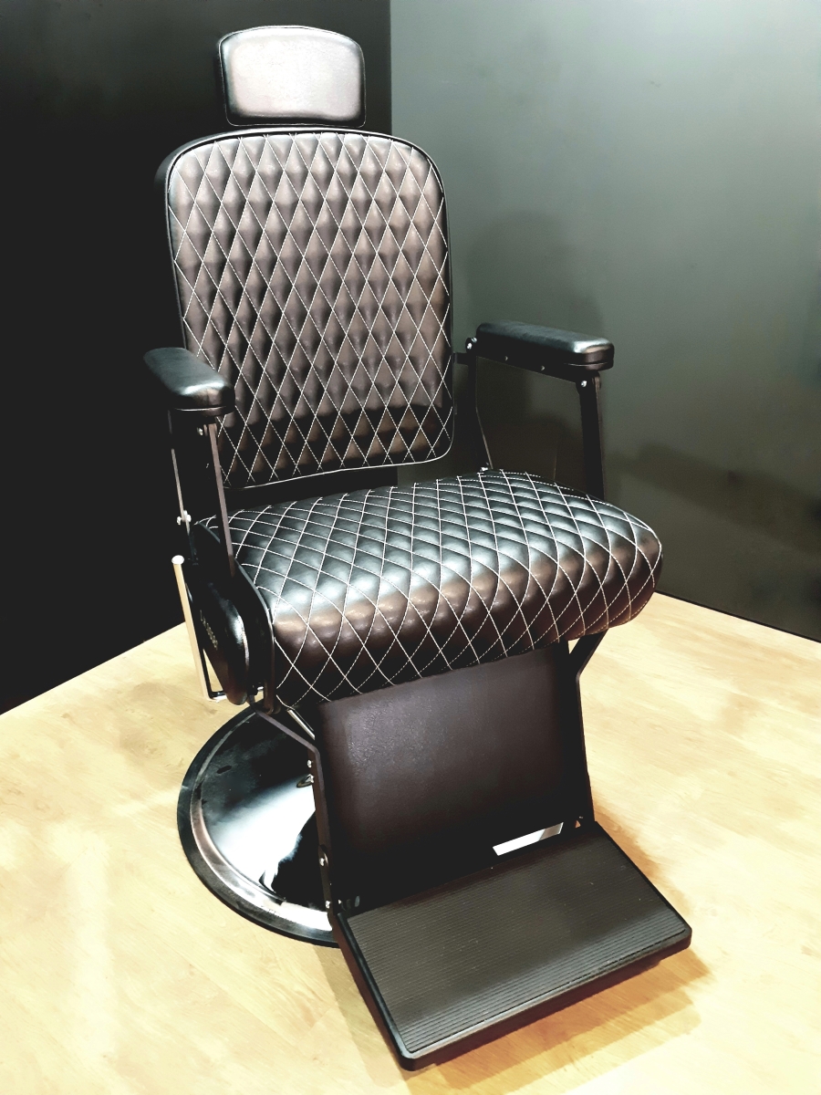 Cadeira de Barbeiro D.H.OSTER - STEEL 883 Brown - BARBEIROS ONLINE