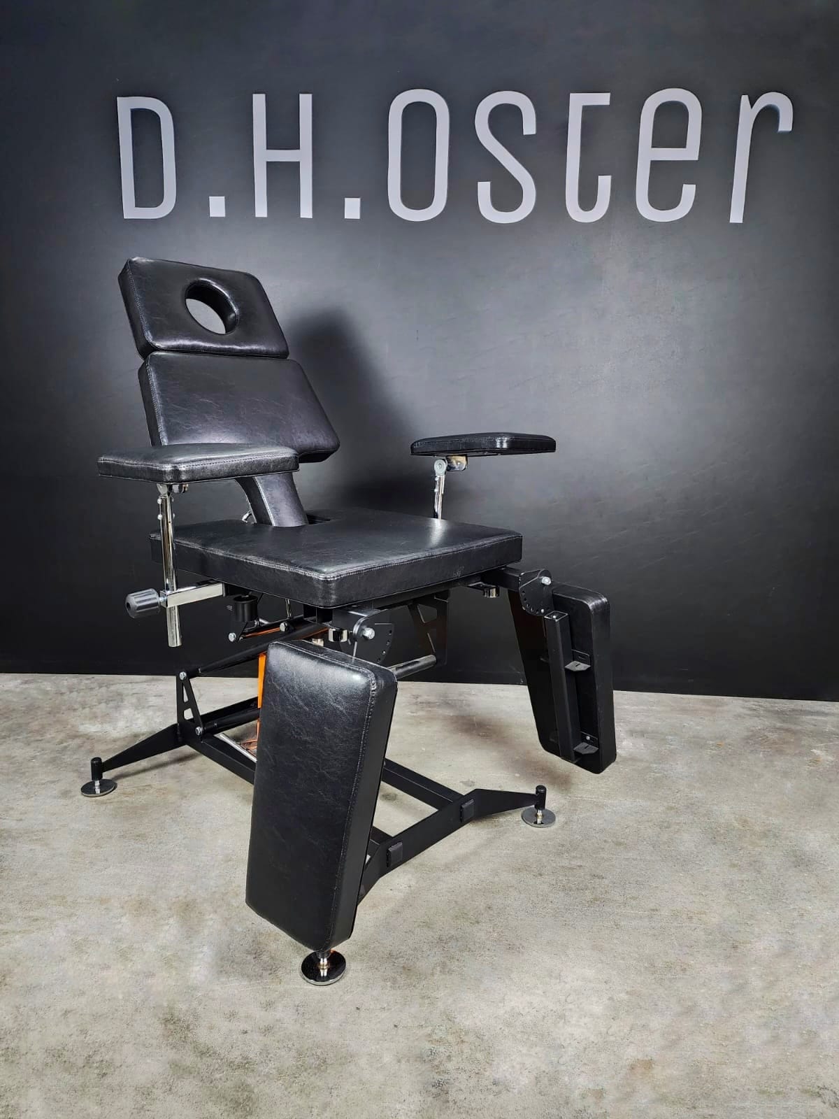Cadeira Barbeiro Oster: Promoções